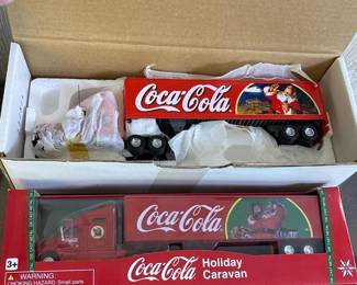 188 pairofcocacolaholidaytractortraile