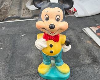 . . . vintage Mickey