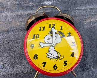 . . . vintage Snoopy alarm clock