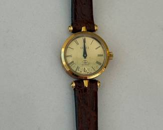 Gucci watch