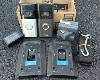 085 ringvideodoorbellandsolarchargerac