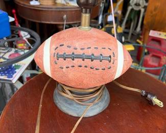 115 footballtablelamponly