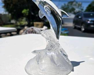 053 clearglassdolphinfigurine8intalll