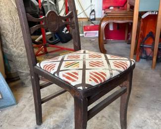178 vintagewoodenbracebackwindsorchair