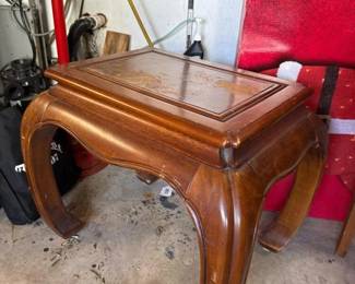 175 solidhardwoodcabriolelegendtable