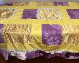 MCJ093 Hawaiian Patchwork Quilt Blanket