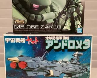 MCJ146 Bandai New Battle Ship “Andromeda” & MS-06F Zaku II Model Kits New