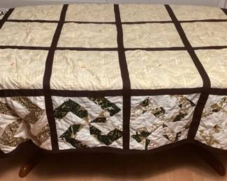 MCJ012 Hawaiian Patchwork Quilt Blanket