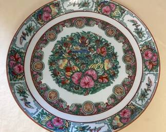 MCJ135 Extra Large Chinese Porcelain Rose Medallion Plate