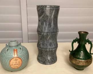 MCJ022 Asian Vases