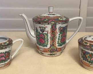 MCJ120 Chinese Porcelain Rose Medallion Tea Set