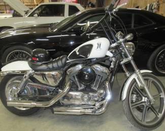2004 Harley Davidson Motorcycle - 1,400 CC Engine on Softtail 