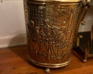 Waste can