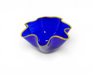 212 VintageCobaltBlueRuffledArtGlassBowlwGoldRim