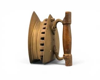 164 VintageCastIronSadIronwWoodenHandle