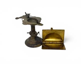 195 AntiqueBrassOilLampBrassKaranjiGujiyaPastryMold
