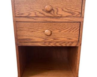 Hunt County Nightstand, Side Table