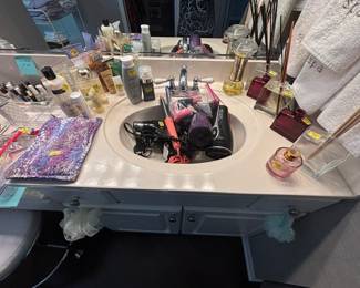 Toiletries, Hair Stylers, Linens 