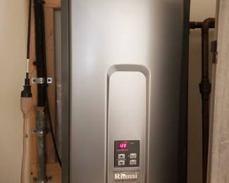 Rinnai tankless hot water heater