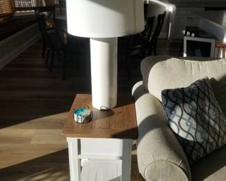 End table; table lamp