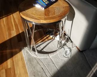 End table