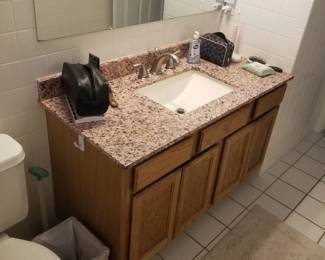 Bath vanity