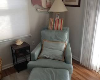 Cozy chair with ottoman