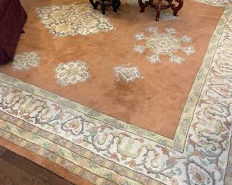 Wonderful coral oriental 9’x12’ rug