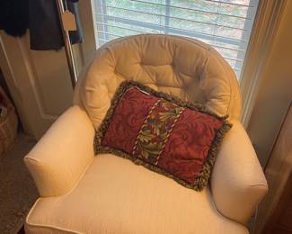 Mid century Drexel tub chair
