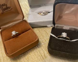 No jewelry is keep on premises 3 diamond and 14k gold rings 