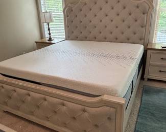 #70 Arlendyne California King Upholstered Bed, Nectar Premier Hybrid Mattress, Nest Adjustable Head and Foot base w/massage, USB ports, etc. LIKE NEW! $2,000.00
