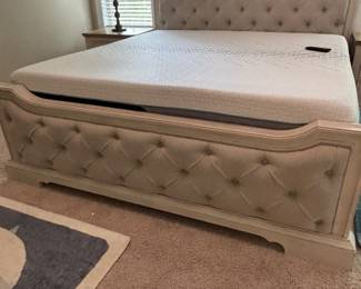 #70 Arlendyne California King Upholstered Bed, Nectar Premier Hybrid Mattress, Nest Adjustable Head and Foot base w/massage, USB ports, etc. LIKE NEW! $2,000.00