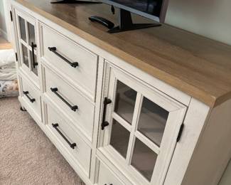 #73 Shaybrook Antique White Dresser 65x19x40 $550.00