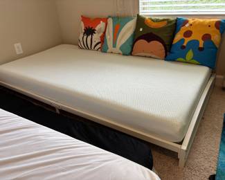 #87 Twin platform bed $50.00