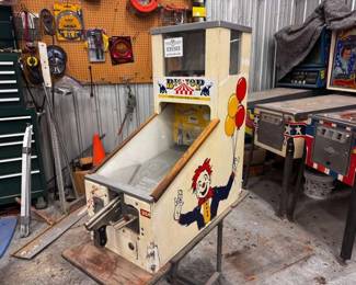 Johnston Products / J.F. Frantz Big Top Shooter Arcade Game