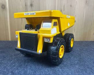 Remco Tuff Ones Dump Truck