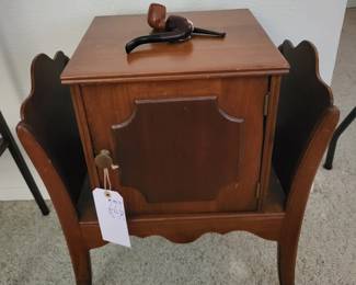 Vintage humidor/magazine rack
