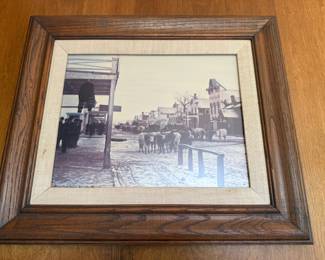 Sale Picture