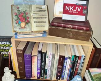 CHRISTIAN BOOKS