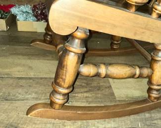 VERY THICK SEAT AND HEAVY POSTS!