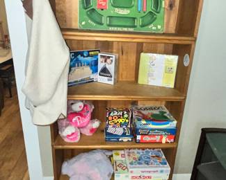 NICE RUSTIC BOOKCASE - FULL OF GAMES!