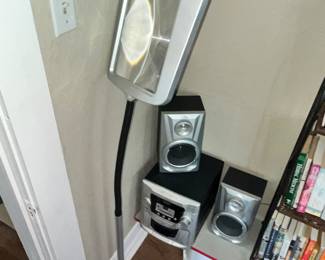 FLOOR STANDING MAGNIFIER LAMP