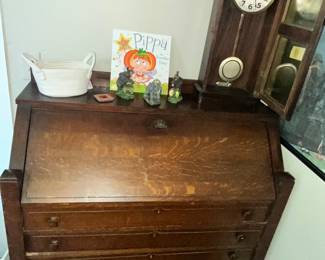 WONDERFUL ANTIQUE MISSION DROP-FRONT DESK