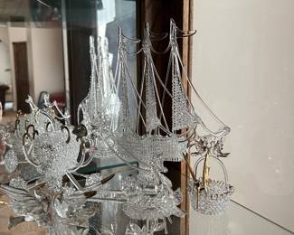BLOWN GLASS DECOR