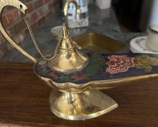 BRASS ALADDIN'S LAMP