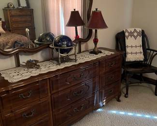 STANLEY BEDROOM SET - LOCATED UPSTAIRS