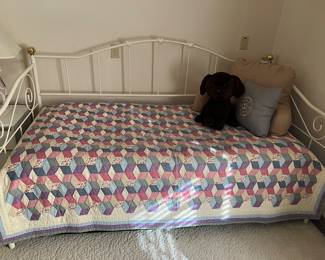 Trundle Bed - upstairs
