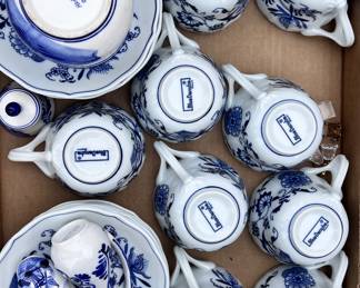 Blue and White set