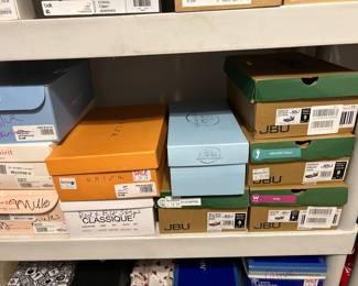 Women’s shoes: 7.5, 8 mostly & 8.5