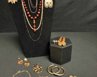 KN312RCostume Jewelry Gold Rust Tones
